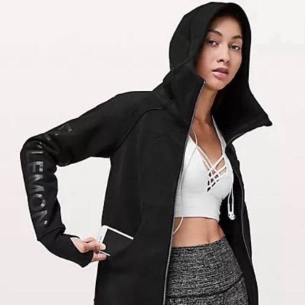 NWT Lululemon BRAND NEW RARE 20y scuba hoodie